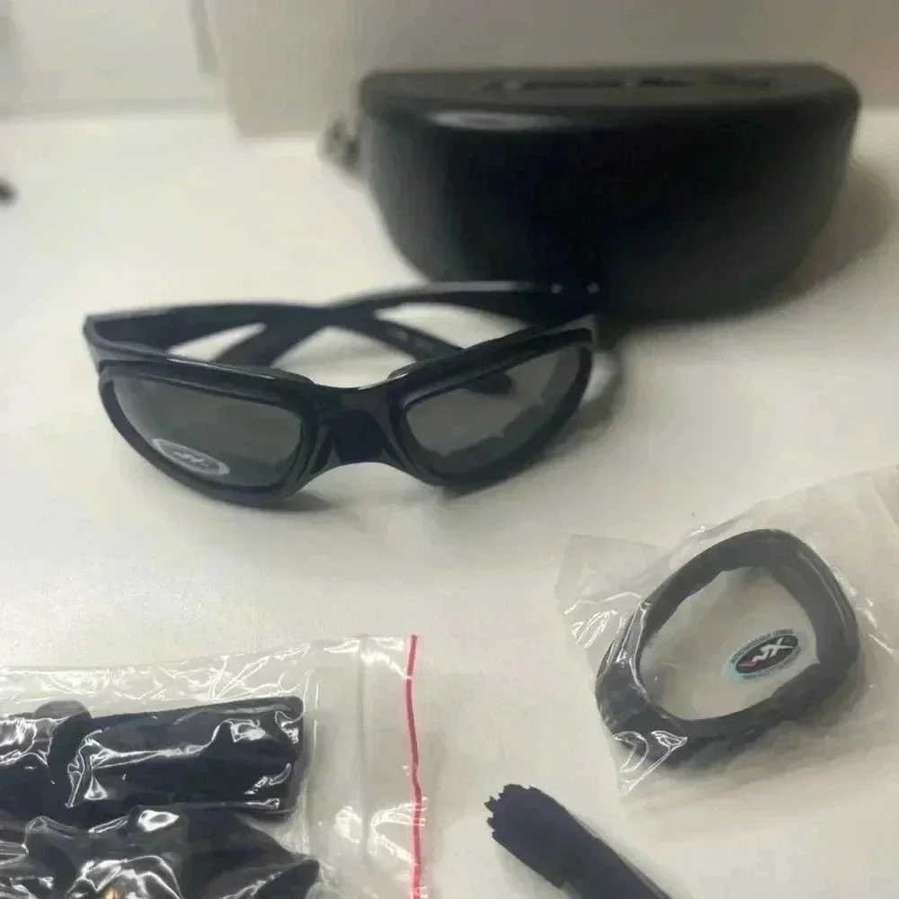 WILEY X  sunglass made in Italy, for bicker, motorcyclist anyone, with dry eyes